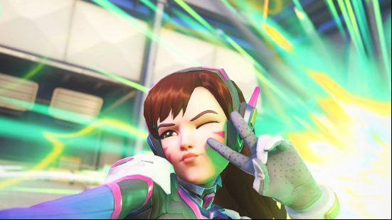 Overwatch 2 roles: Tank role D.Va posing in front of her mech's self-destruct sequence