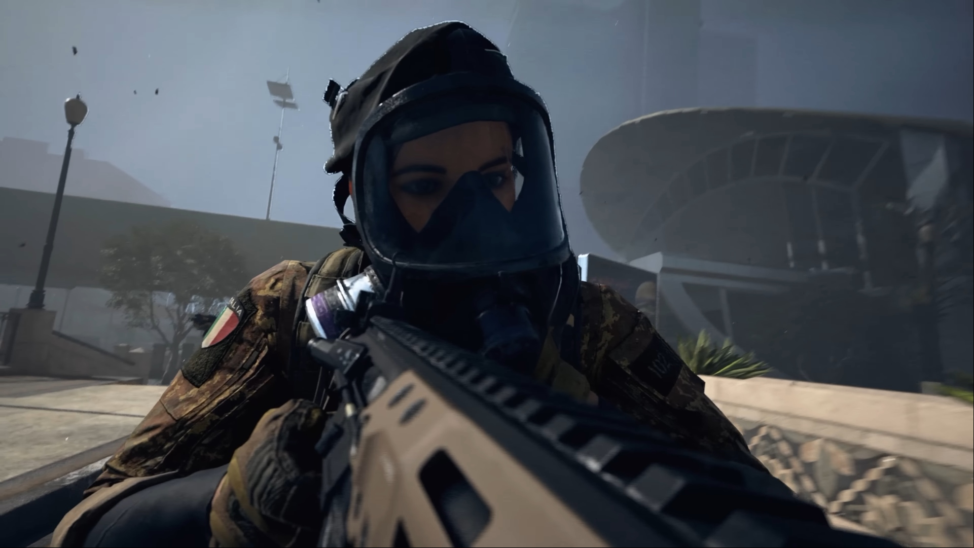 Best cross-platform games: Call of Duty: Warzone 2. Image shows a soldier on the battlefield.