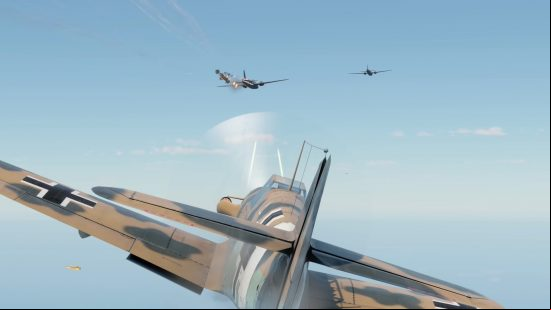 Best cross-platform games: War Thunder. Image shows planes in a dogfight.