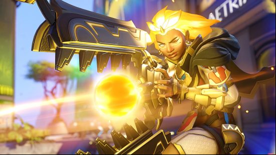 Overwatch 2 Illari - the new  hero charges up her ultimate attack, Captive Sun.