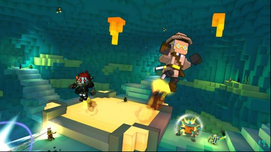 Best free PC games: the cuboid shapes of Trove as characters swim underwater