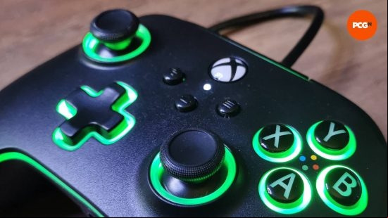 Photo of the PowerA Advantage wired controller with Lumectra.