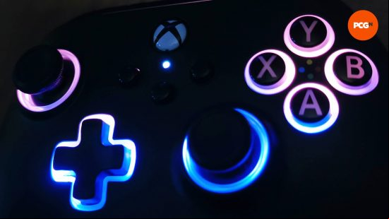 Photo of the PowerA Advantage wired controller with Lumectra.