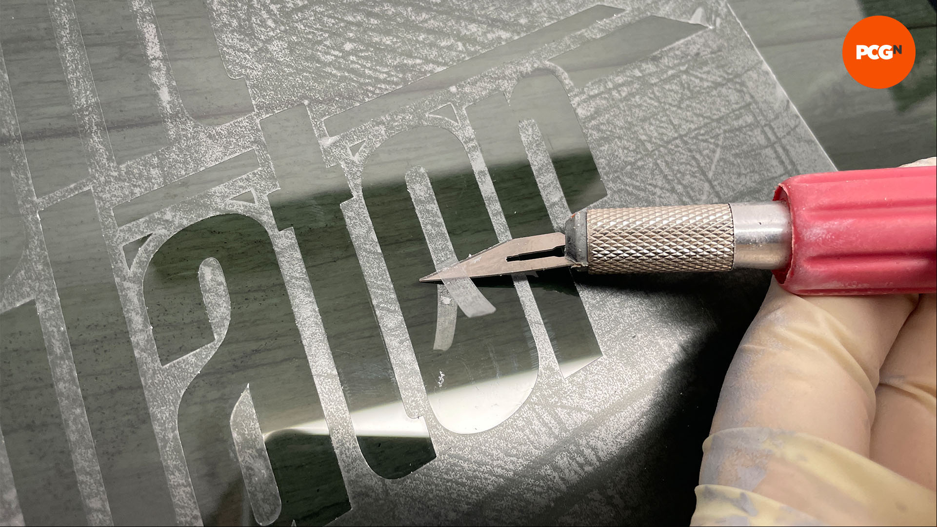 How to etch glass on your PC case: Insert details into mask design