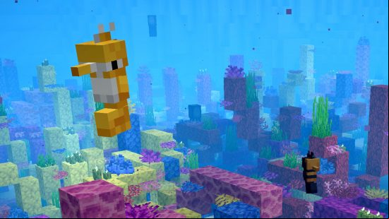 Two seahorses in the ocean in Spawn, one of the best Minecraft mods.