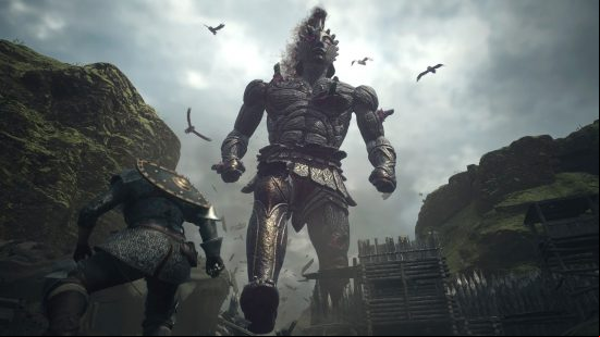 A tremendously large bronze giant marches through Dragon's Dogma 2.
