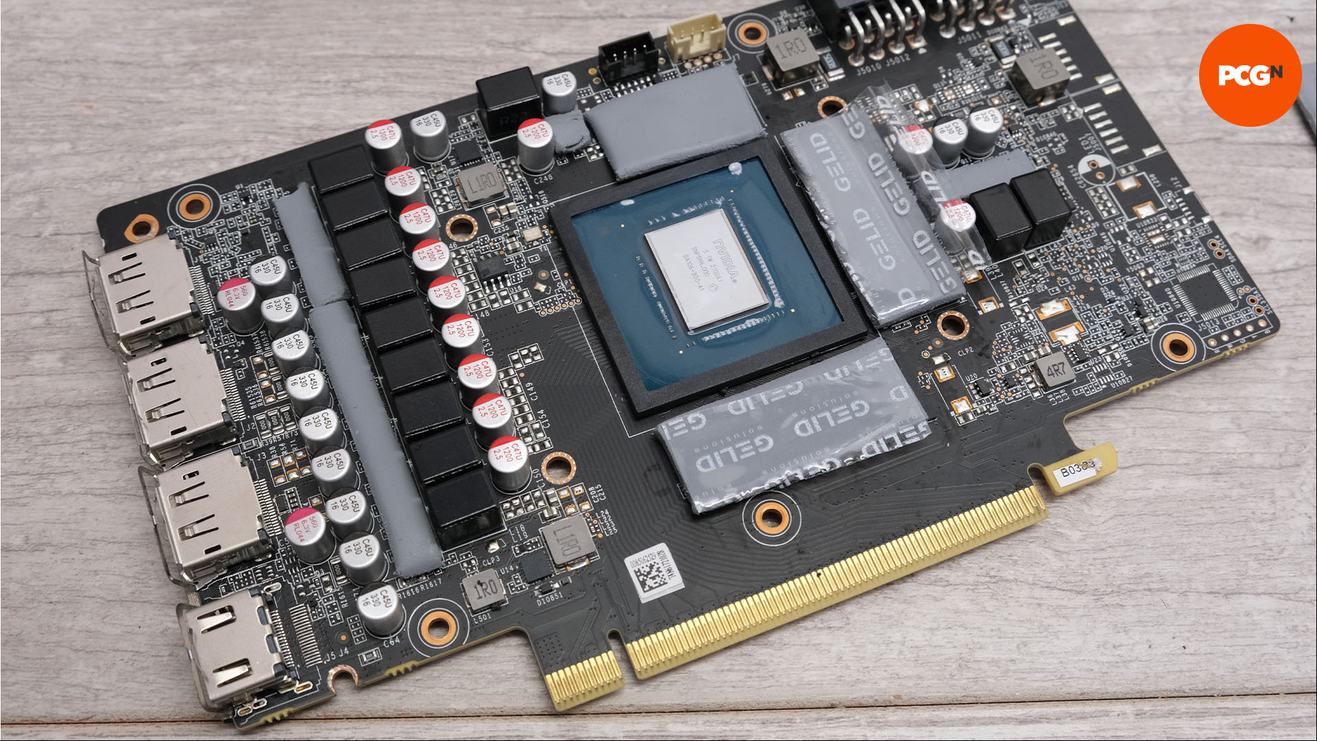 How to lower GPU temp: Fit new thermal pads to graphics card memory and VRMs
