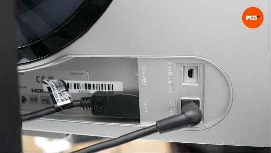 samsung odyssey g9 g95sc review 12 video inputs