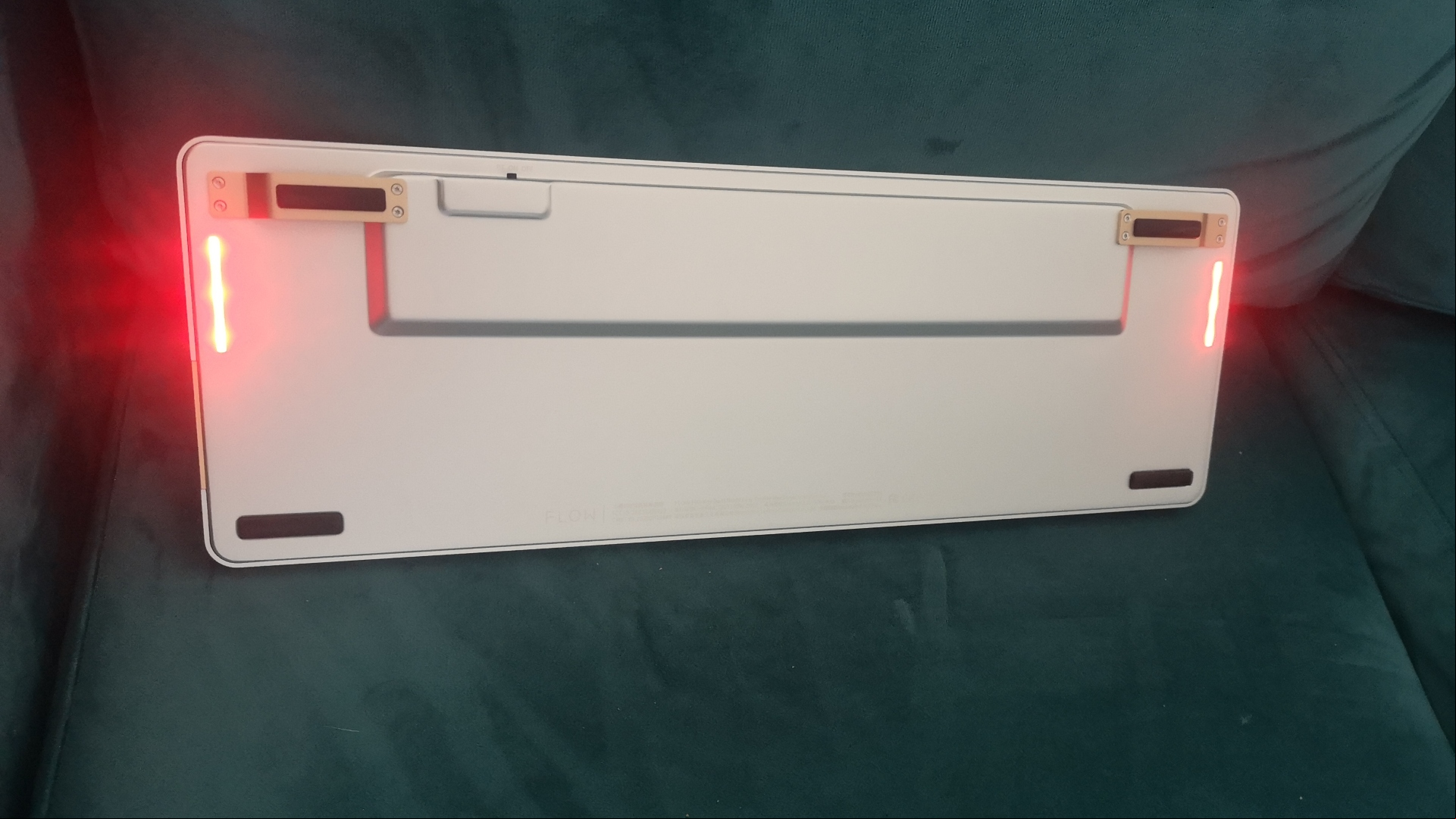 Lofree Mechanical Keyboard review image showing the underside of the product.