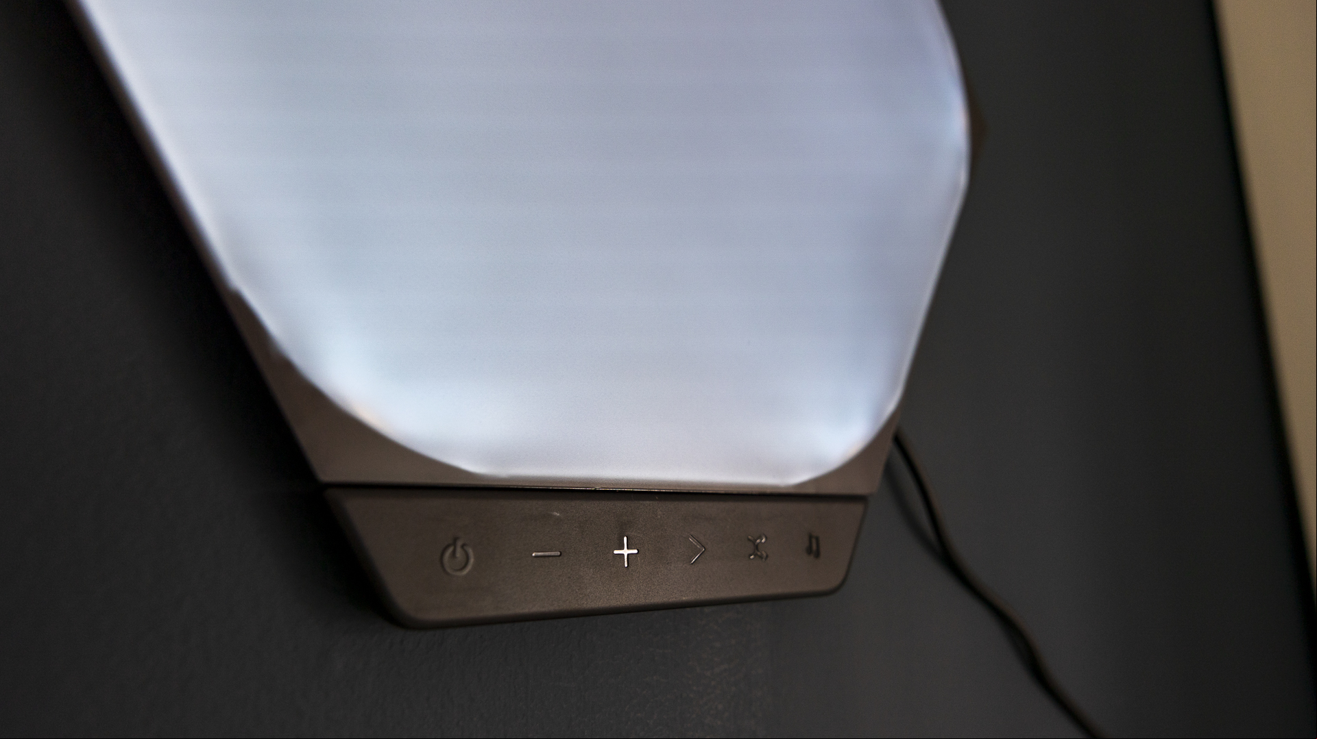 The Nanoleaf Black shapes controller