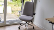 Boulies NUBI Series chair review: compact comfort for your office