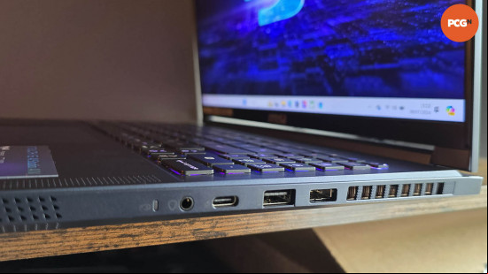 MSI Stealth 16 AI Studio A1V review: ports on right of the laptop