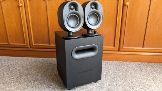 SteelSeries Arena 7