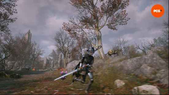 a sentinel in throne and liberty running in the forest