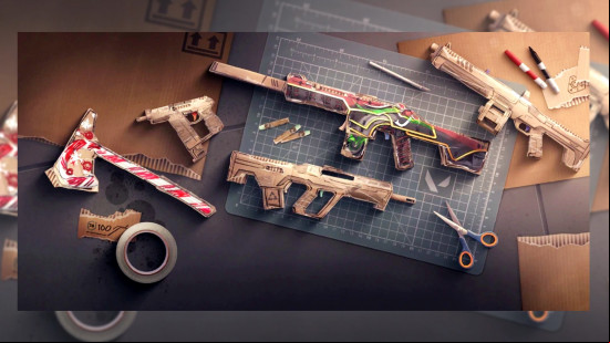 A set of cardboard weapons, the Combat Crafts Valorant weapon set.
