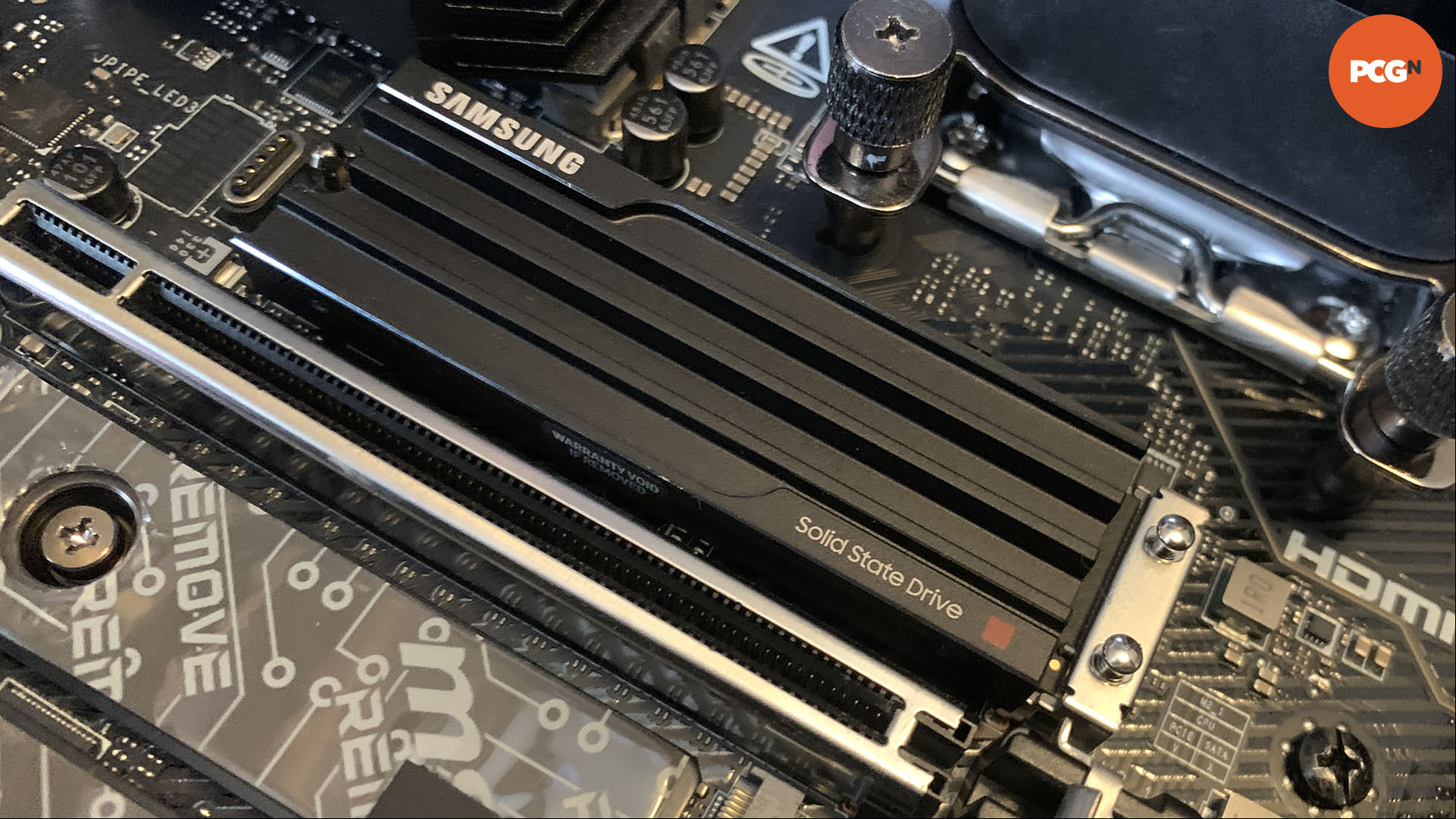 Samsung 9100 Pro: 2TB heatsink SSD installed in motherboard.